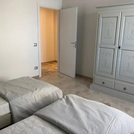 Leonardo Luxury Apartment アパート スカンディッチ